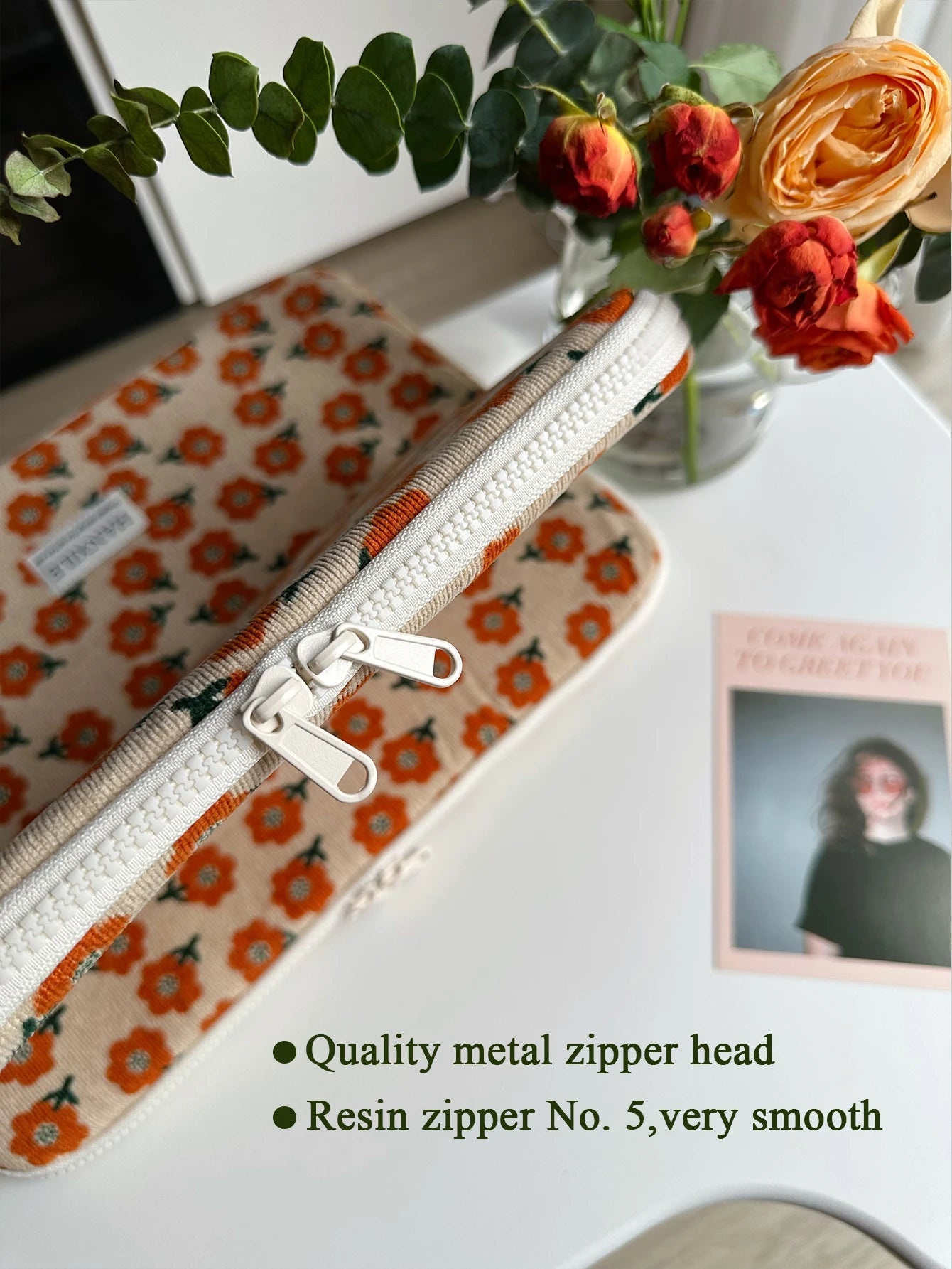 💻 Funda Retro de Pana con Flores para Portátil y Tablet 💻